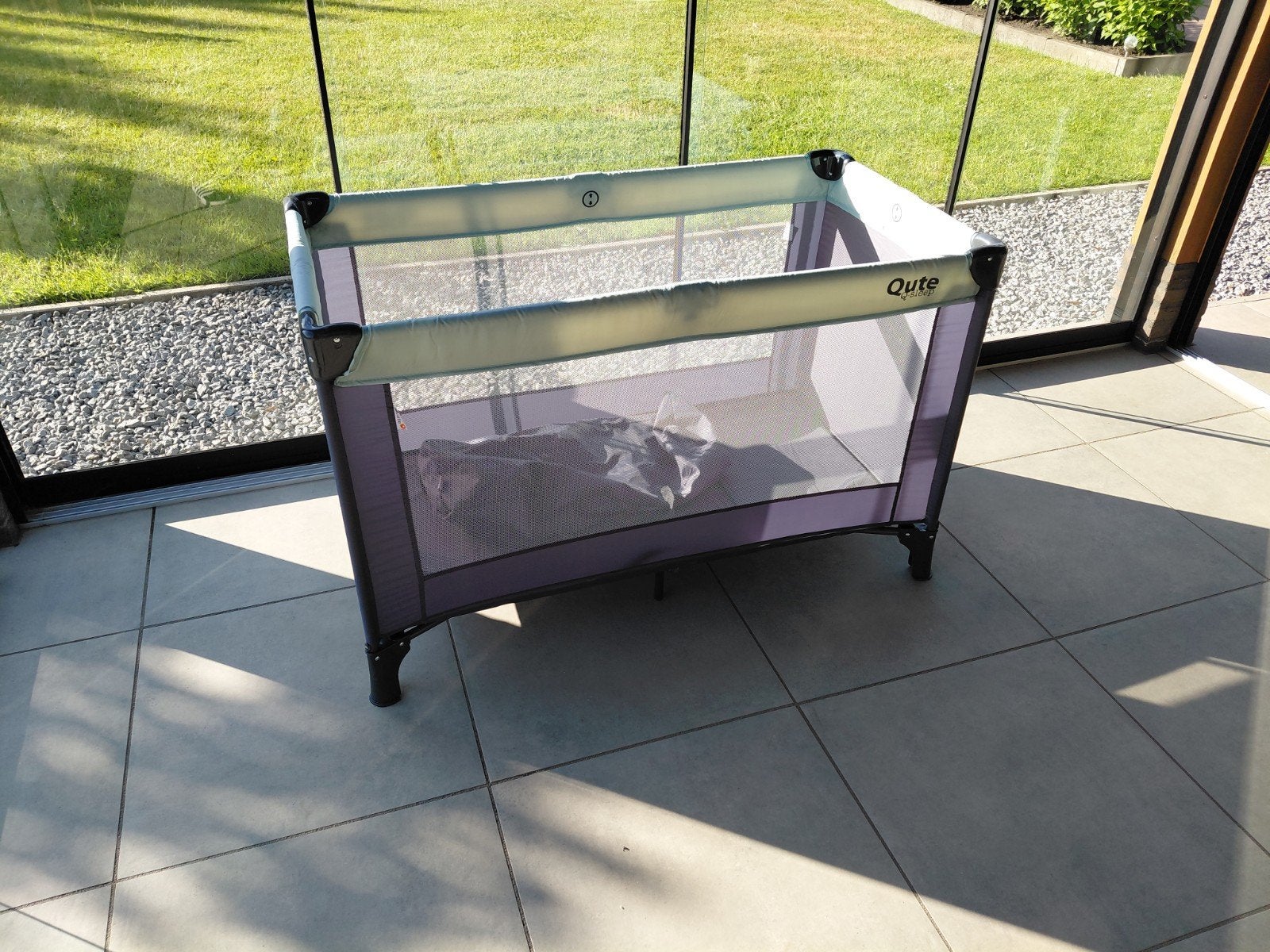 Q sleep reis box, Kinderen en Baby's, Boxen, Ophalen of Verzenden, Zo goed als nieuw