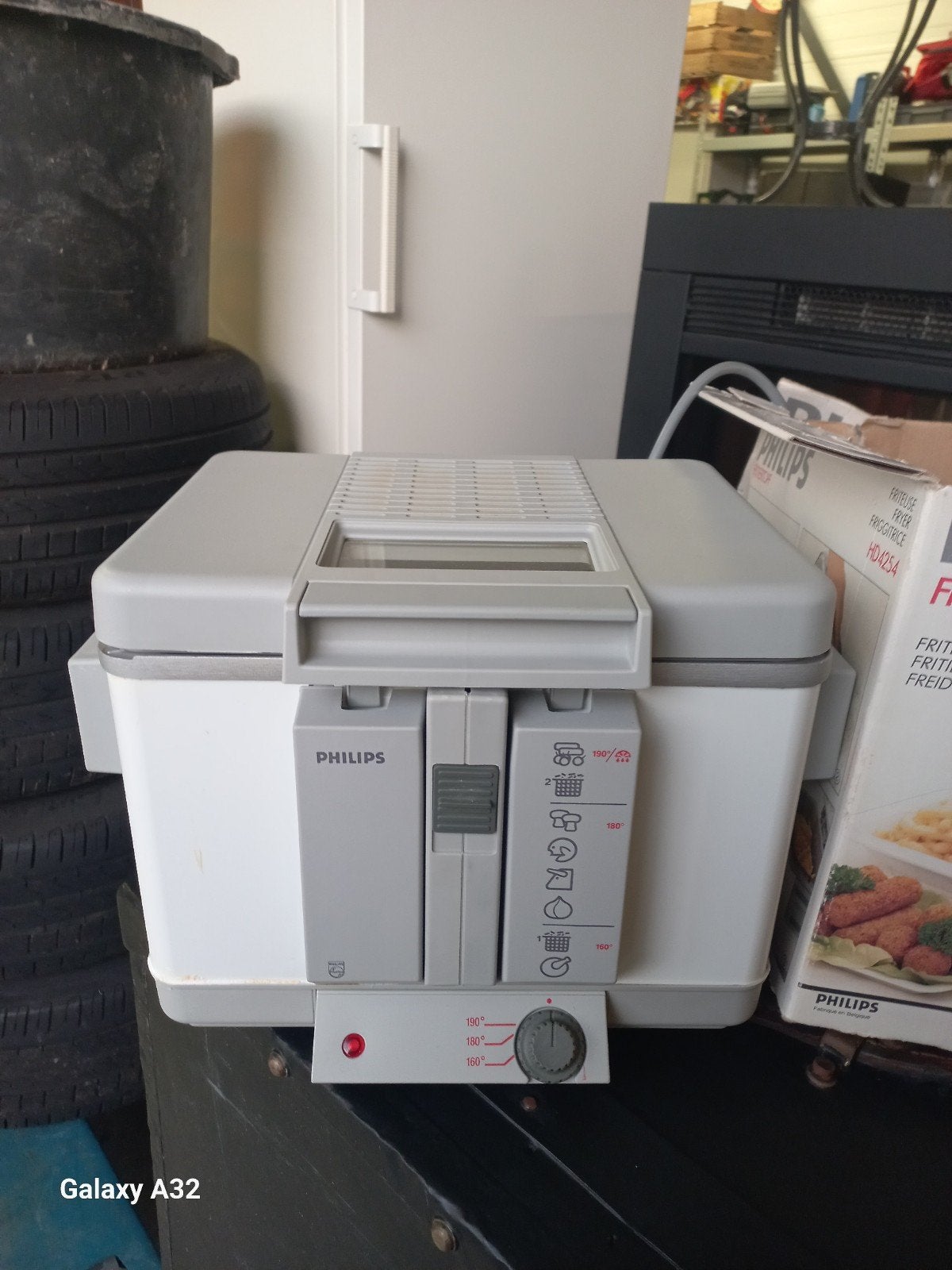 Philips Friteuse - 2.3L - Zo goed als nieuw, Witgoed en Apparatuur, Ophalen