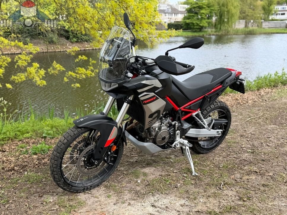 Aprilia Tuareg 660 Canyon Sand 2024, Motoren, Motoren | Aprilia, 2 cilinders, Motorrijbewijs A, Bedrijf, Onbekend