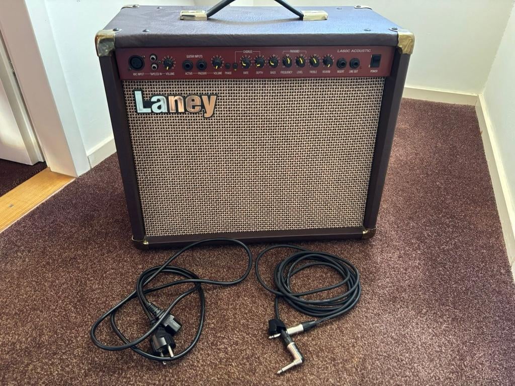 Laney LA60C Acoustic gitaarversterker, Ophalen, Zo goed als nieuw, Gitaar, 50 tot 100 watt