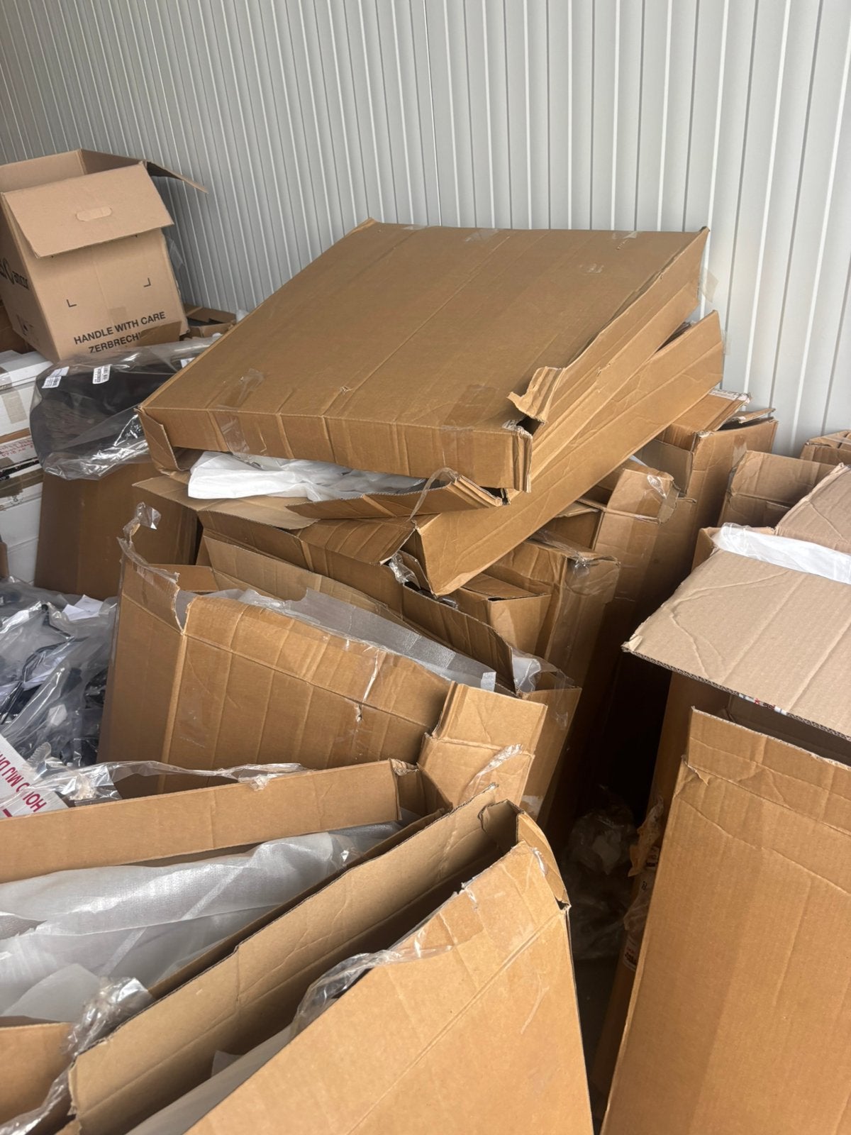 150+ Stuks NIEUWE Partij Windschermen Vespa ,ZIP kisbee, Verzenden, AZTradingB2B, Aztradingb2b@gmail.com, Violenhoeksweg 15-u