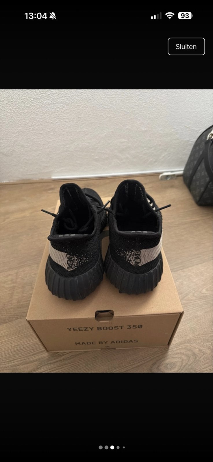 Adidas Yeezy Boost 350 V2 Core Black white, Kleding | Heren, Schoenen, Ophalen of Verzenden, Gedragen, Zwart, Sneakers of Gympen