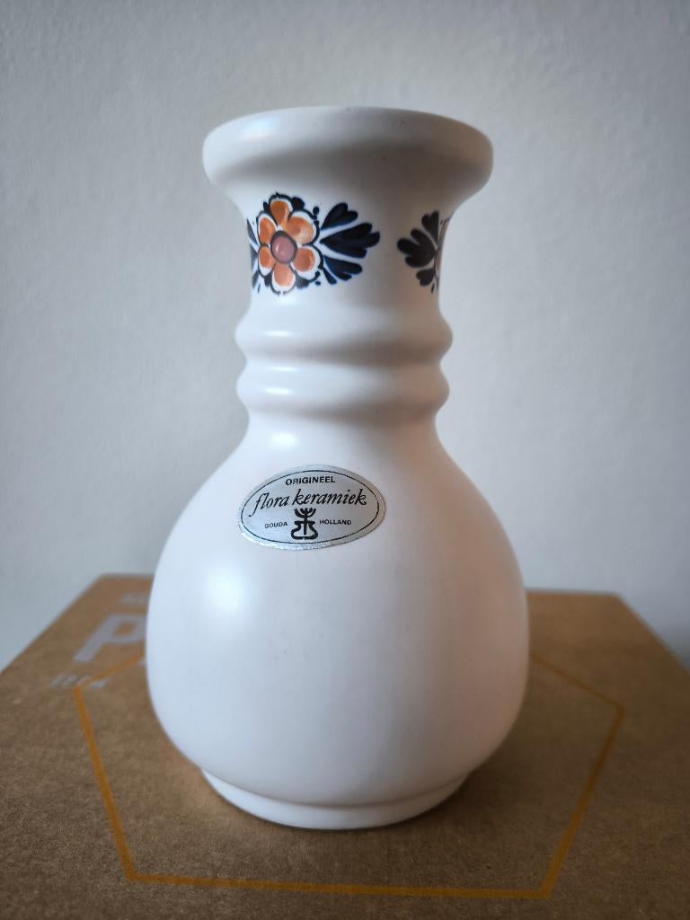 Keramieken Vaas Flora Gouda Holland, Antiek en Kunst, Ophalen of Verzenden