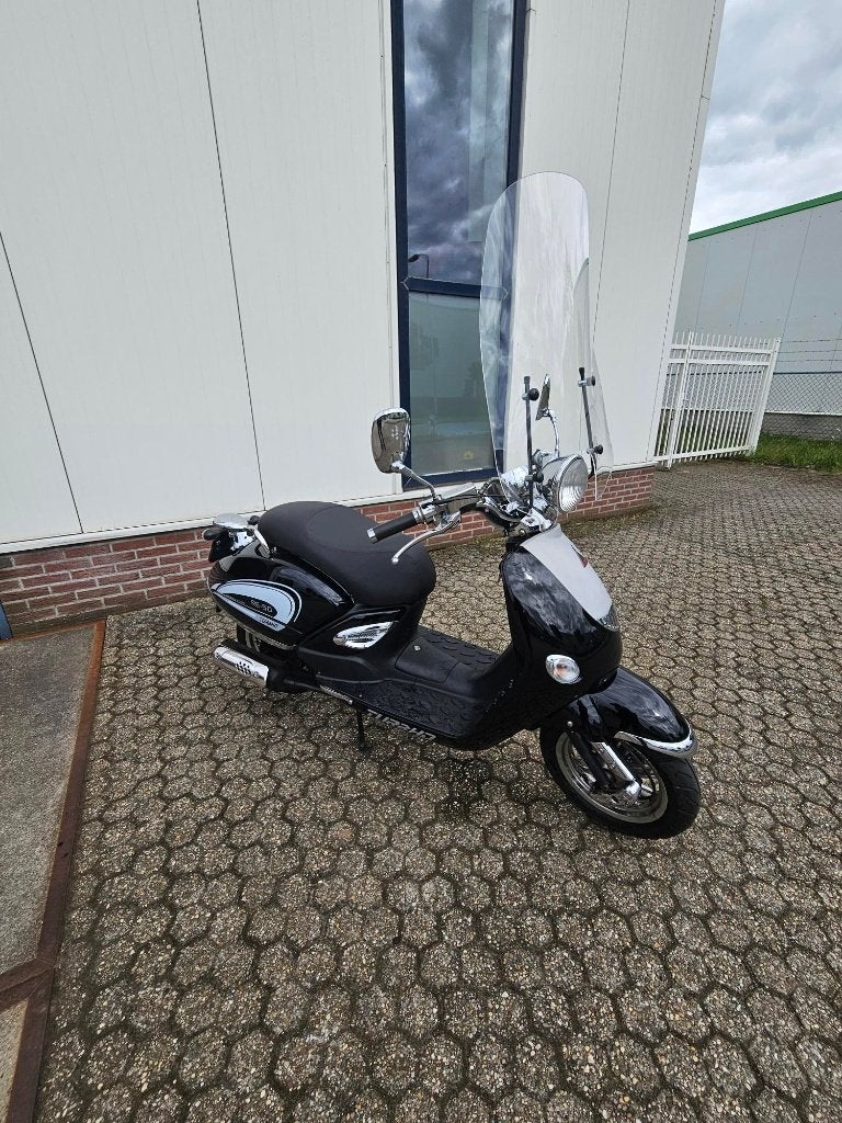 scooter, Fietsen en Brommers, Snorfietsen en Snorscooters, Gebruikt, Benzine, Ophalen, Overige merken