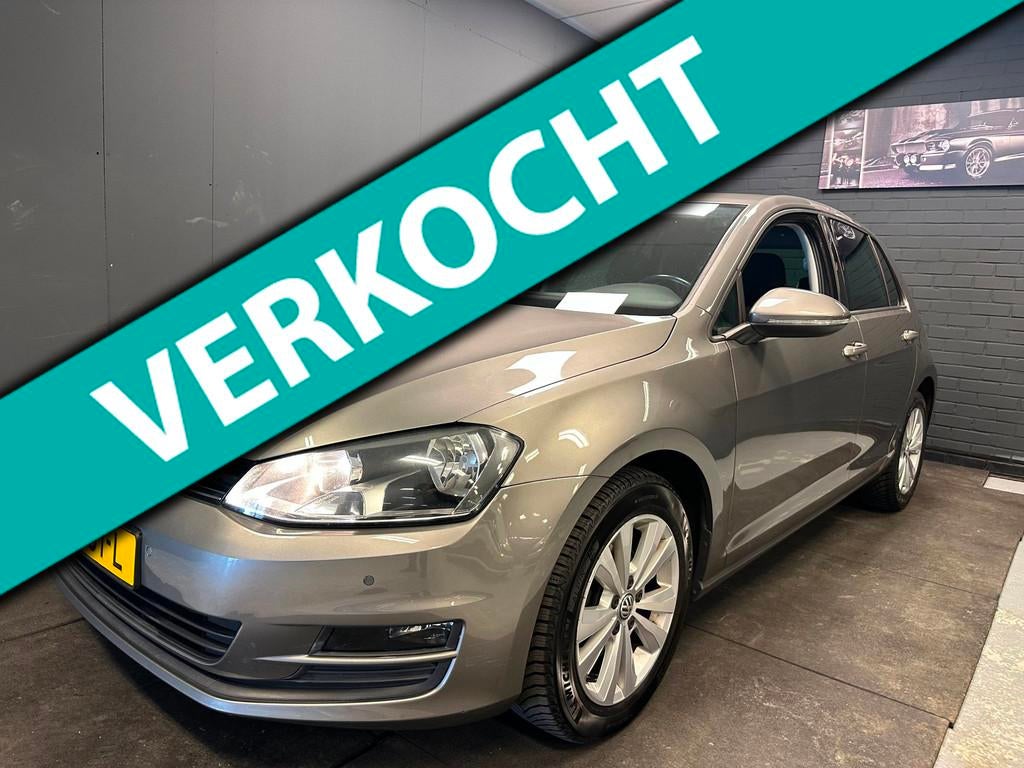 Volkswagen Golf 1.6 TDI Parkeer V+A DSG Tesla Scherm Draadlo, Gebruikt, Euro 6, 4 cilinders, 1239 kg