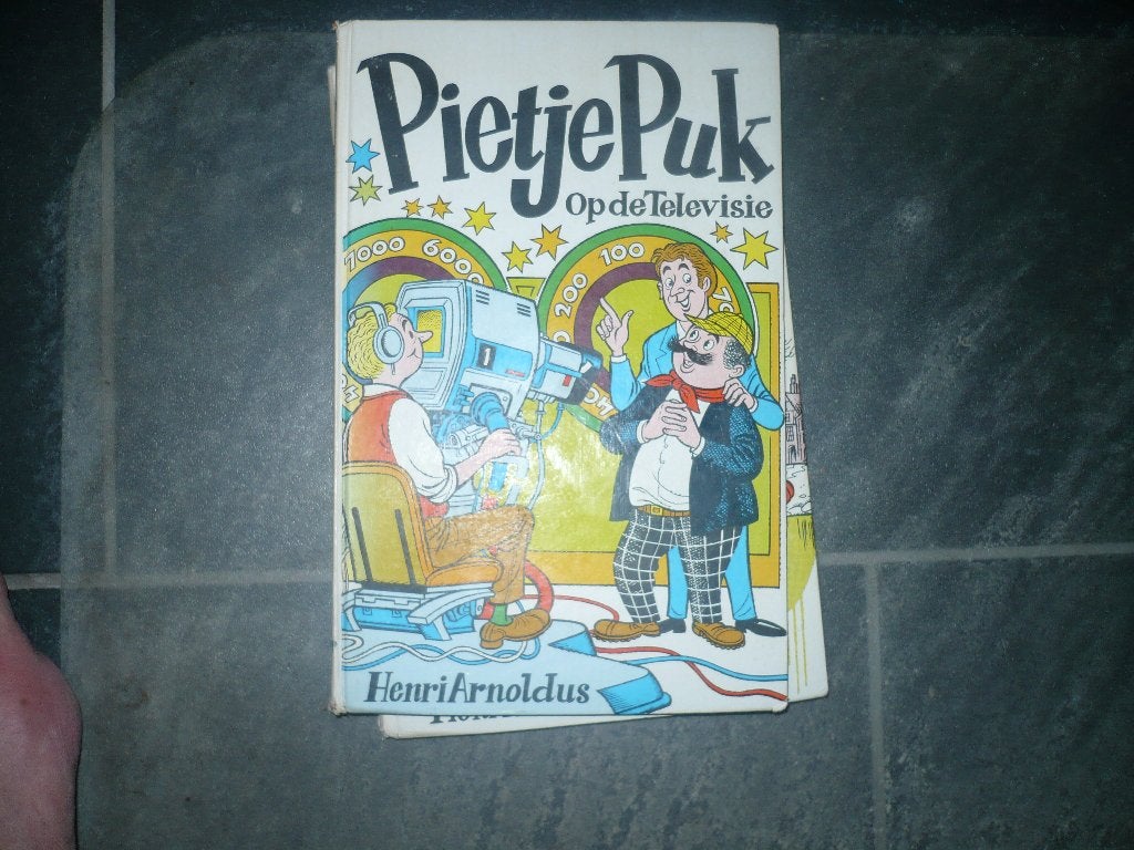 8 pietje puk leesboekjes, Gelezen, Fictie algemeen, Henri Arnoldus, Ophalen of Verzenden