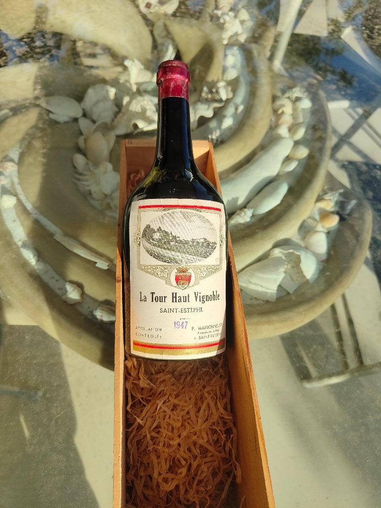 La Tour Haut Vignoble Saint - Estephe 1947, Frankrijk, Nieuw, Ophalen of Verzenden, Rode wijn