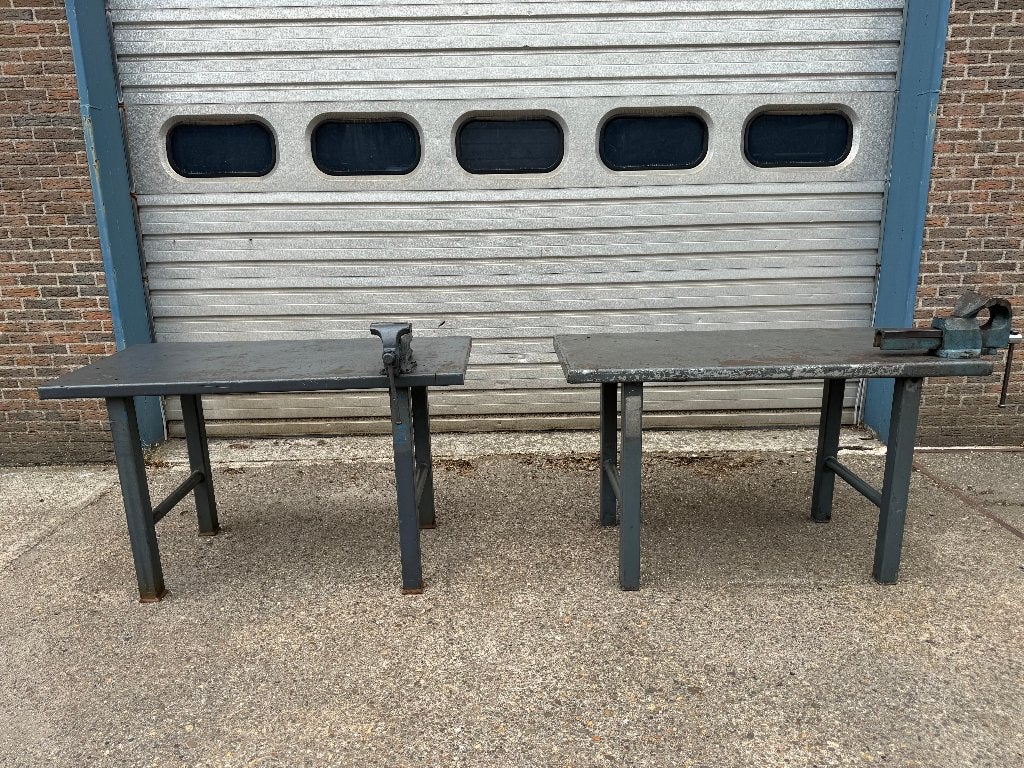 Stalen werkbank lastafel staal Heavy Duty met bankschroef, Doe-het-zelf en Verbouw, Ophalen, Gebruikt, 120 tot 170 cm, Bankschroef