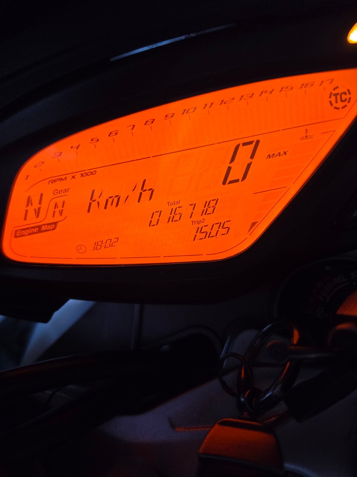 MV Agusta Brutale 675 2012 | Slechts 16.718 km, 675 cc, Traction Control, 3 cilinders, Particulier