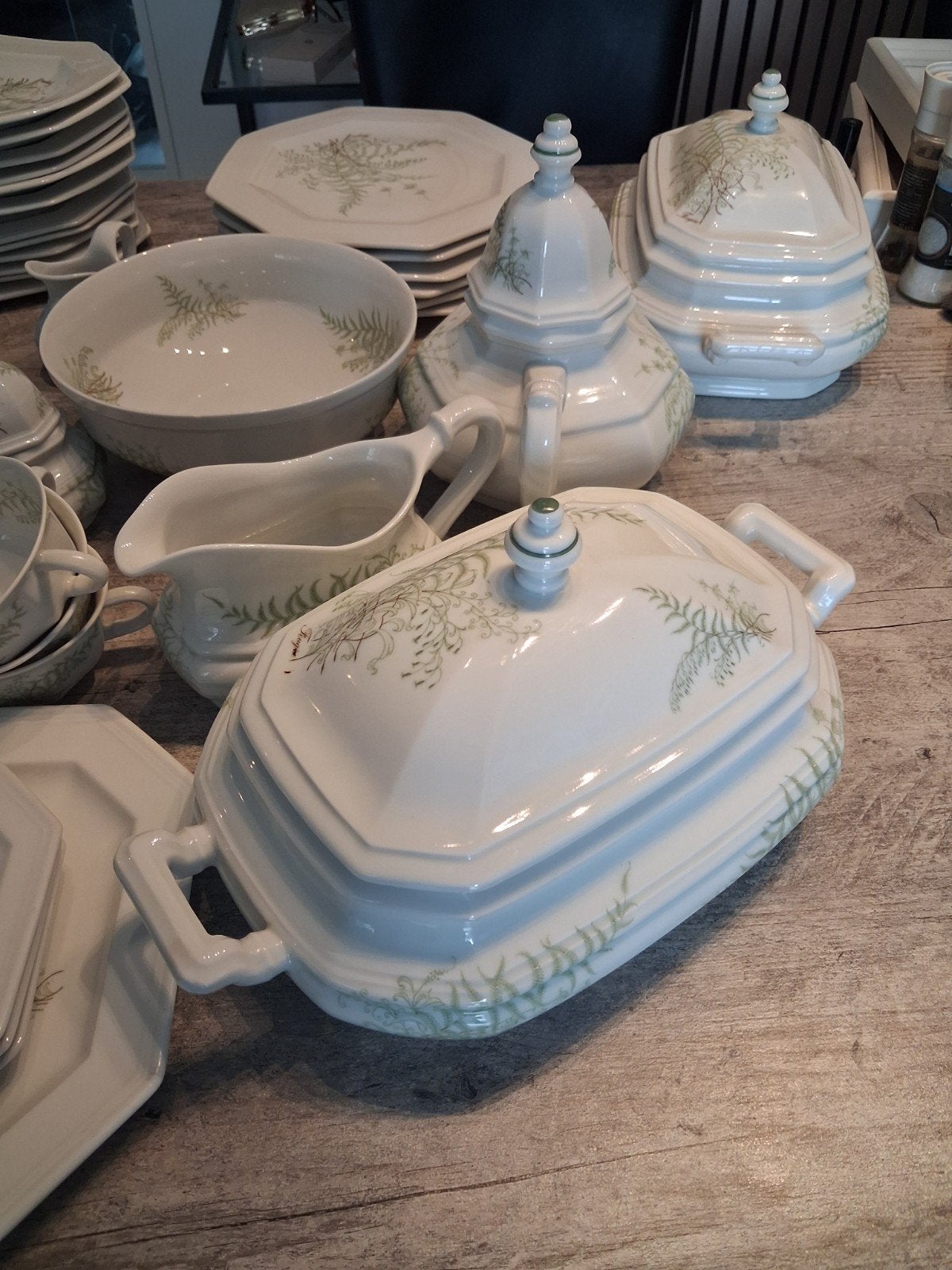 zgan leonardo fougere servies., Ophalen, Zo goed als nieuw, Porselein, Overige stijlen