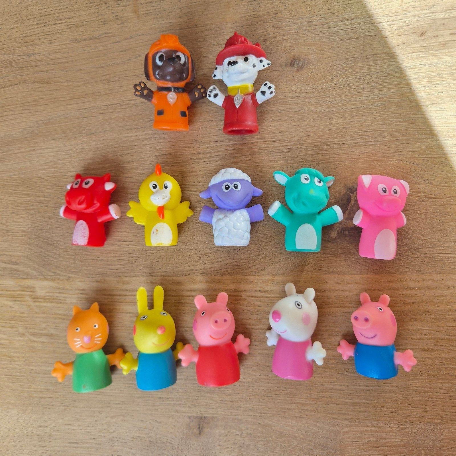 Set vingerpopjes: Paw Patrol, Peppa Pig en dieren!, Kinderen en Baby's, Ophalen of Verzenden, Gebruikt, Overige typen