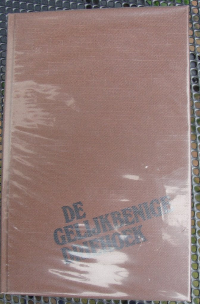 de gelijkbenige driehoek / 239 blz. - Mickey Spillane, Boeken, Ophalen of Verzenden, Zo goed als nieuw, Mickey Spillane, Nederland