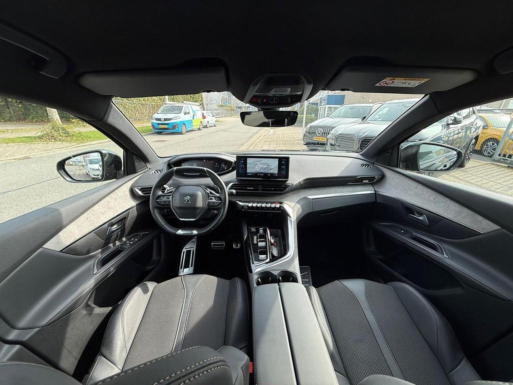 Peugeot 5008 1.2 PureTech GT Black Pack, Navi, NAP, 7 Pers, Gebruikt, 1199 cc, Zwart, Origineel Nederlands