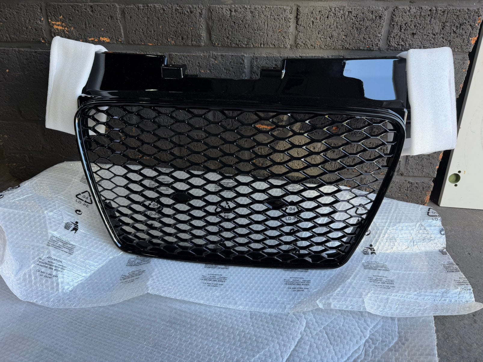 Audi TT 8j grill honinggraat, Ophalen, Nieuw, Audi, Bumper