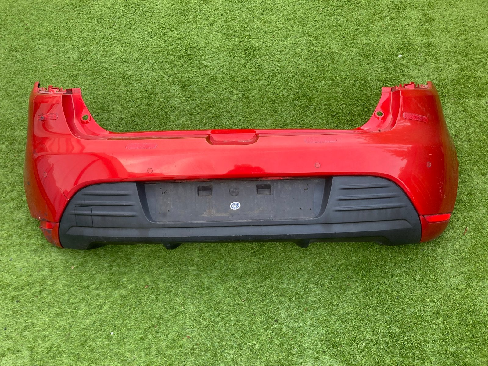 Bumper Renault Clio 2016 met parkeersensoren (kleine schade), Ophalen, Gebruikt, Renault, Achter