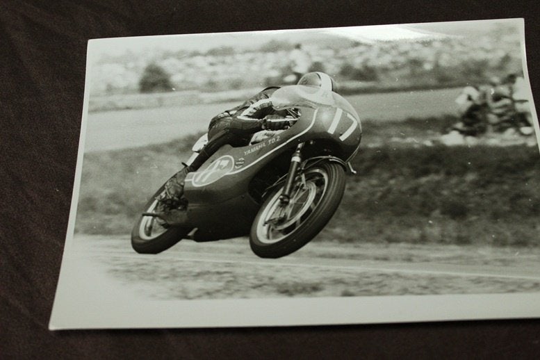foto Tony Rutten Yamaha TD-2 TT Assen ??, Ophalen of Verzenden, Gelezen