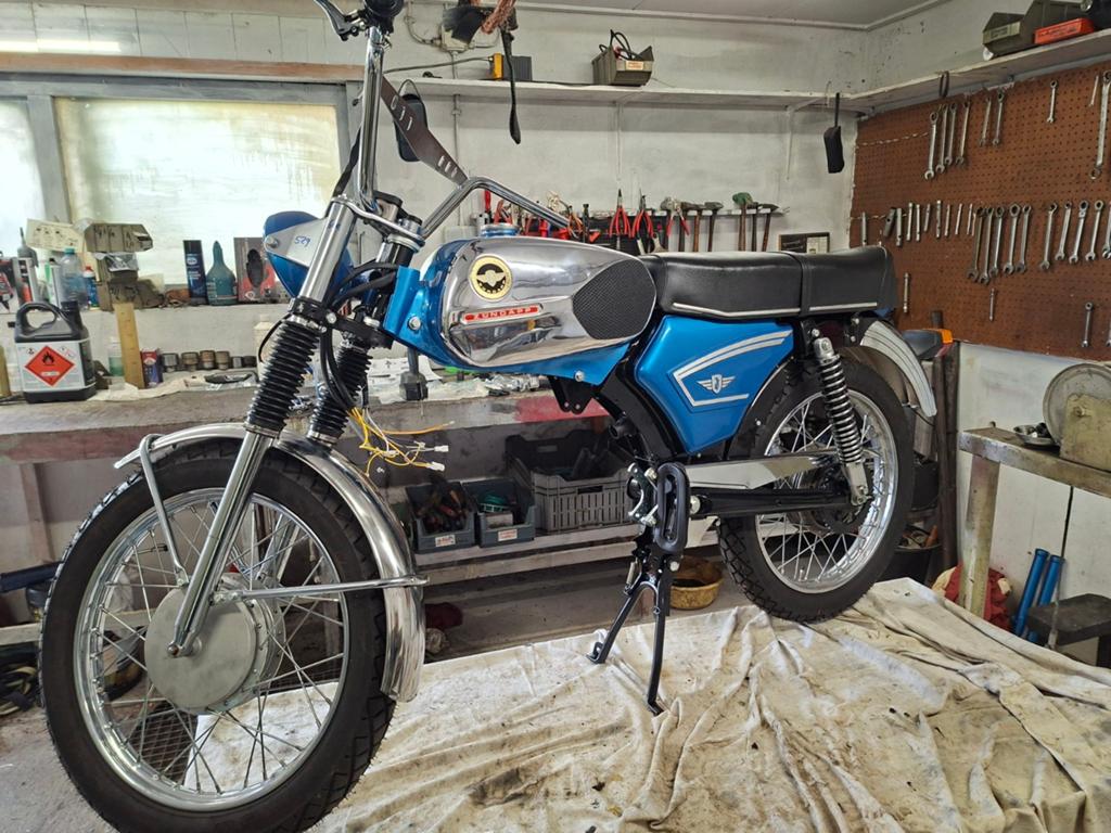 Zundapp KS100, GS100, GS125, GTS50 - Blauw, Fietsen en Brommers, Brommers | Zundapp, Ophalen