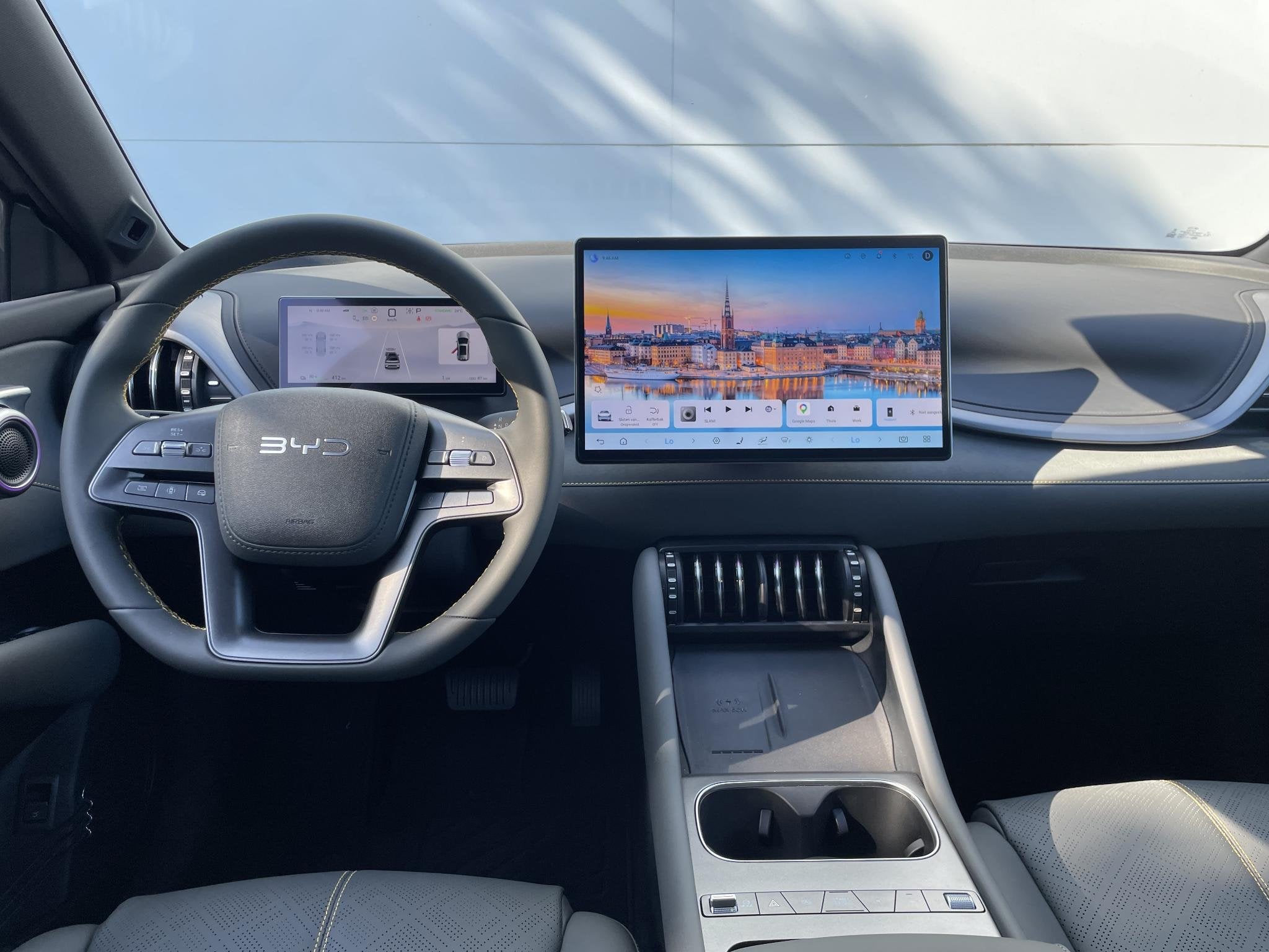 BYD ATTO 3 EVO Design 74.8 kWh | DEMO | Navigatie | Stuur +, Auto's, Automaat, Achterwielaandrijving, 75 kWh, 313 pk