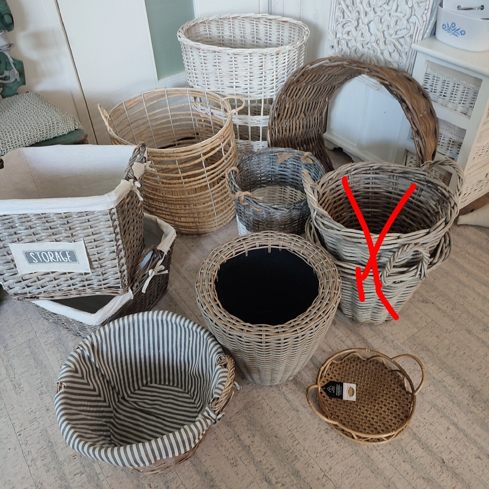 Diverse rotan/rieten manden en plantenmanden, Gebruikt, Mand, Ophalen of Verzenden, Riet