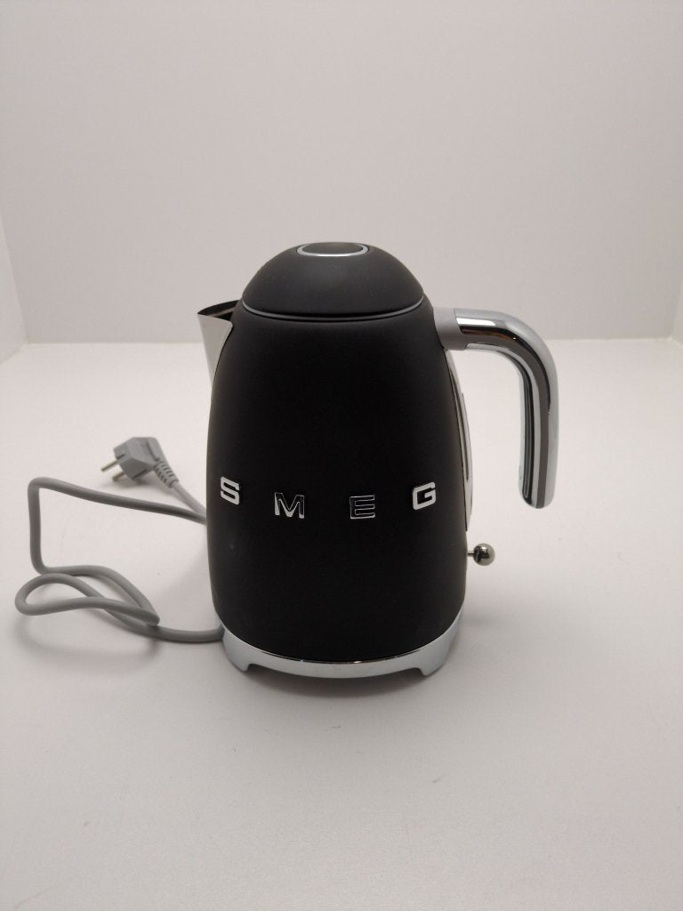 SMEG Waterkoker KLF03BLMEU mat zwart, lichte gebruikssporen, Witgoed en Apparatuur, Waterkokers, Info@mystore.nl, 1 tot 2 liter