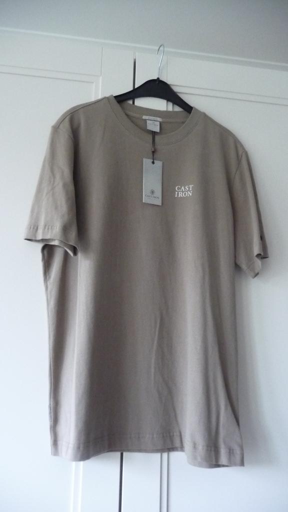 2. T-Shirt Cast Iron - L, Maat 52/54 (L), Nieuw, Ophalen of Verzenden, Cast Iron
