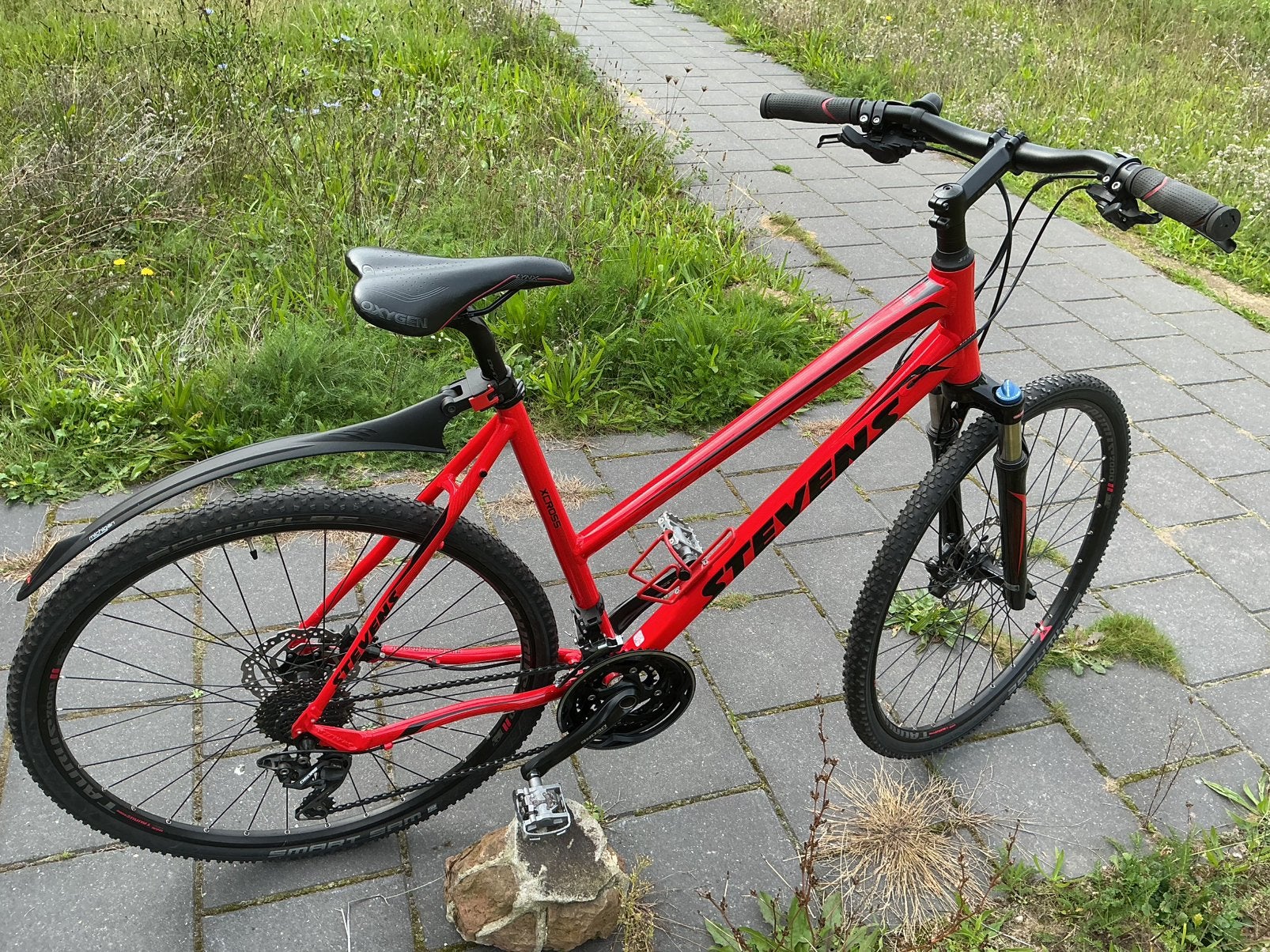 Prachtige STEVENS vedergewicht fiets. Rood, Versnellingen, Zo goed als nieuw, Schijfrem, 53 tot 57 cm
