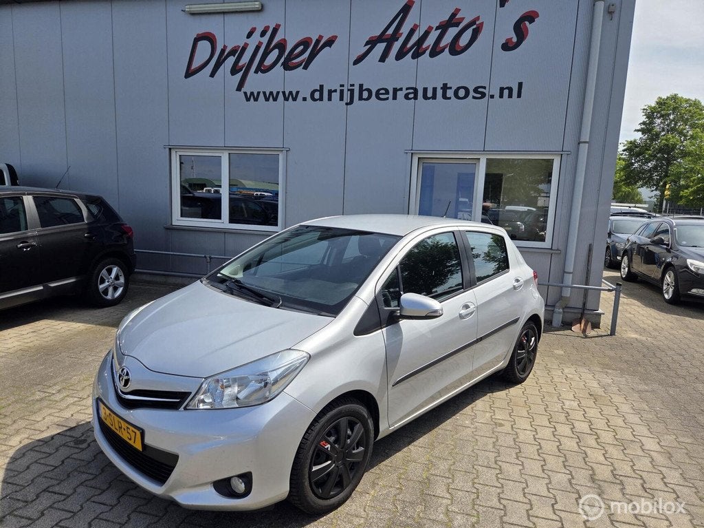 Toyota Yaris 1.0 VVT-i Aspiration, Euro 5, Gebruikt, Elektrische ramen, Origineel Nederlands