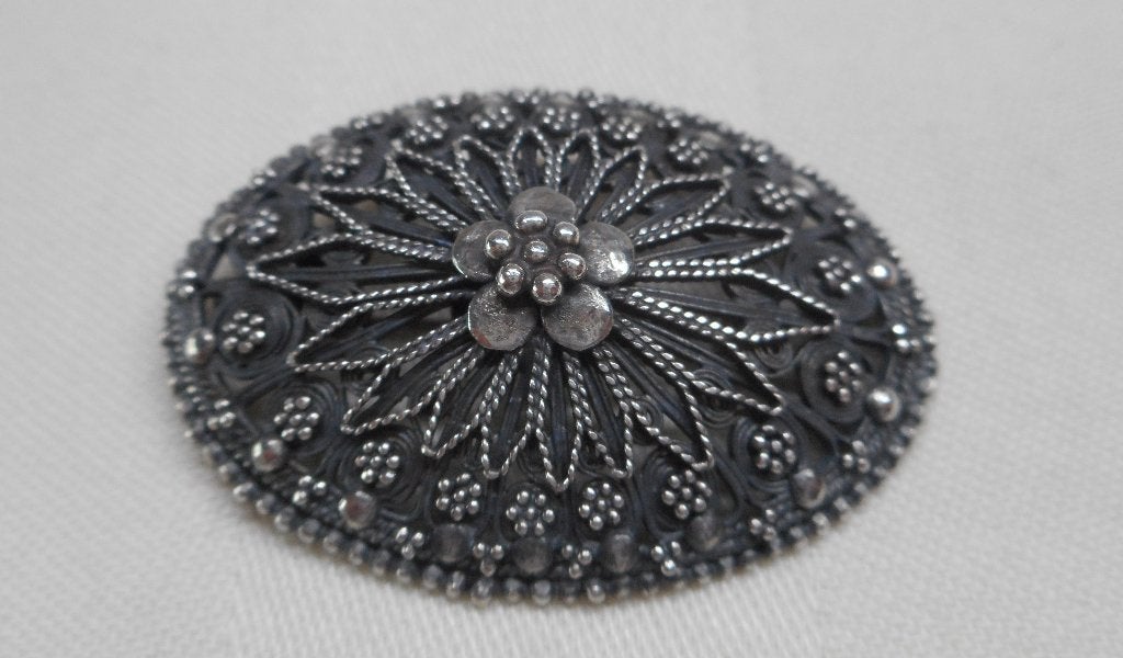 Zilveren antieke broche nr.432