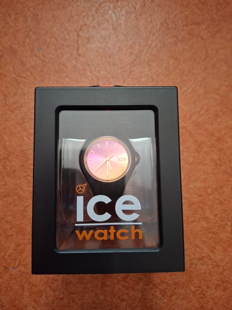 Kinder Ice Watch - Zwart met kleurrijke wijzerplaat, Ophalen, Zo goed als nieuw, Zwart, Jongen of Meisje