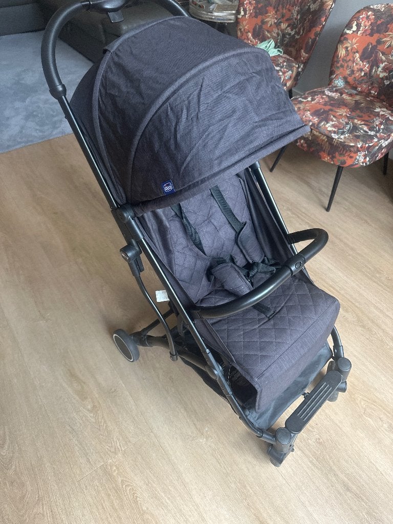 Chicco carry in stroller, Kinderen en Baby's, Buggy's, Ophalen, Zo goed als nieuw, Overige merken