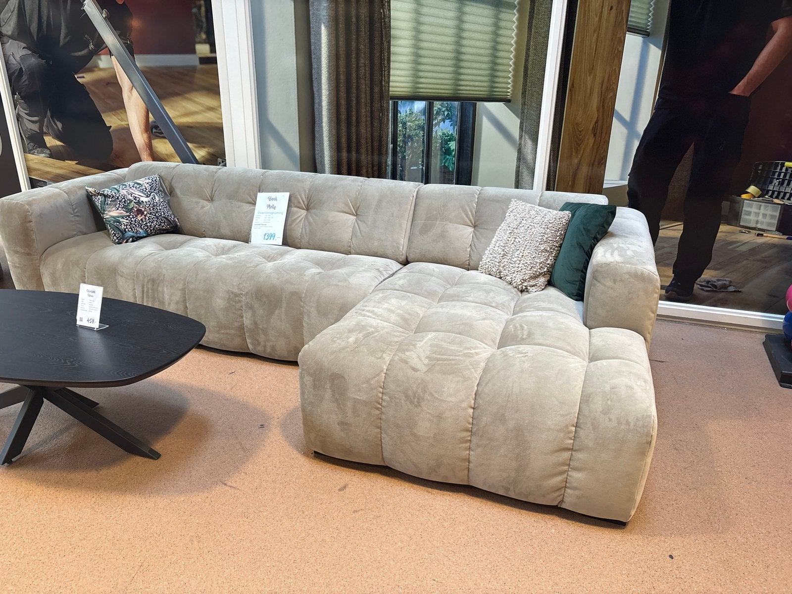 Bank Molly 3-zits + Divan - Showroommodel, Hoekbank, Ophalen of Verzenden, Vierpersoons of meer, 300 cm of meer