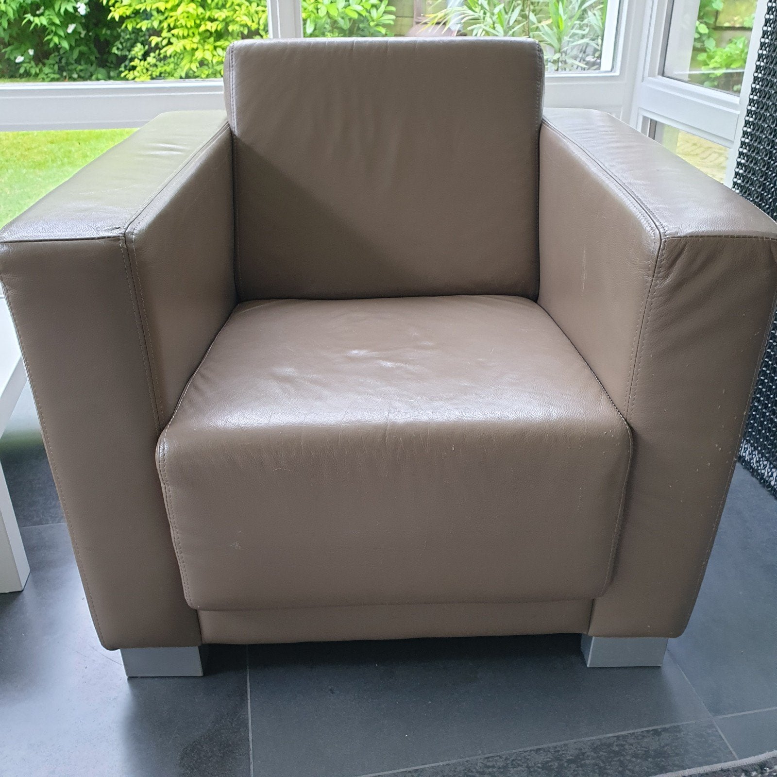 2 leren / lederen fauteuils bruin / beige GRATIS, Ophalen, Gebruikt, 75 tot 100 cm, Modern