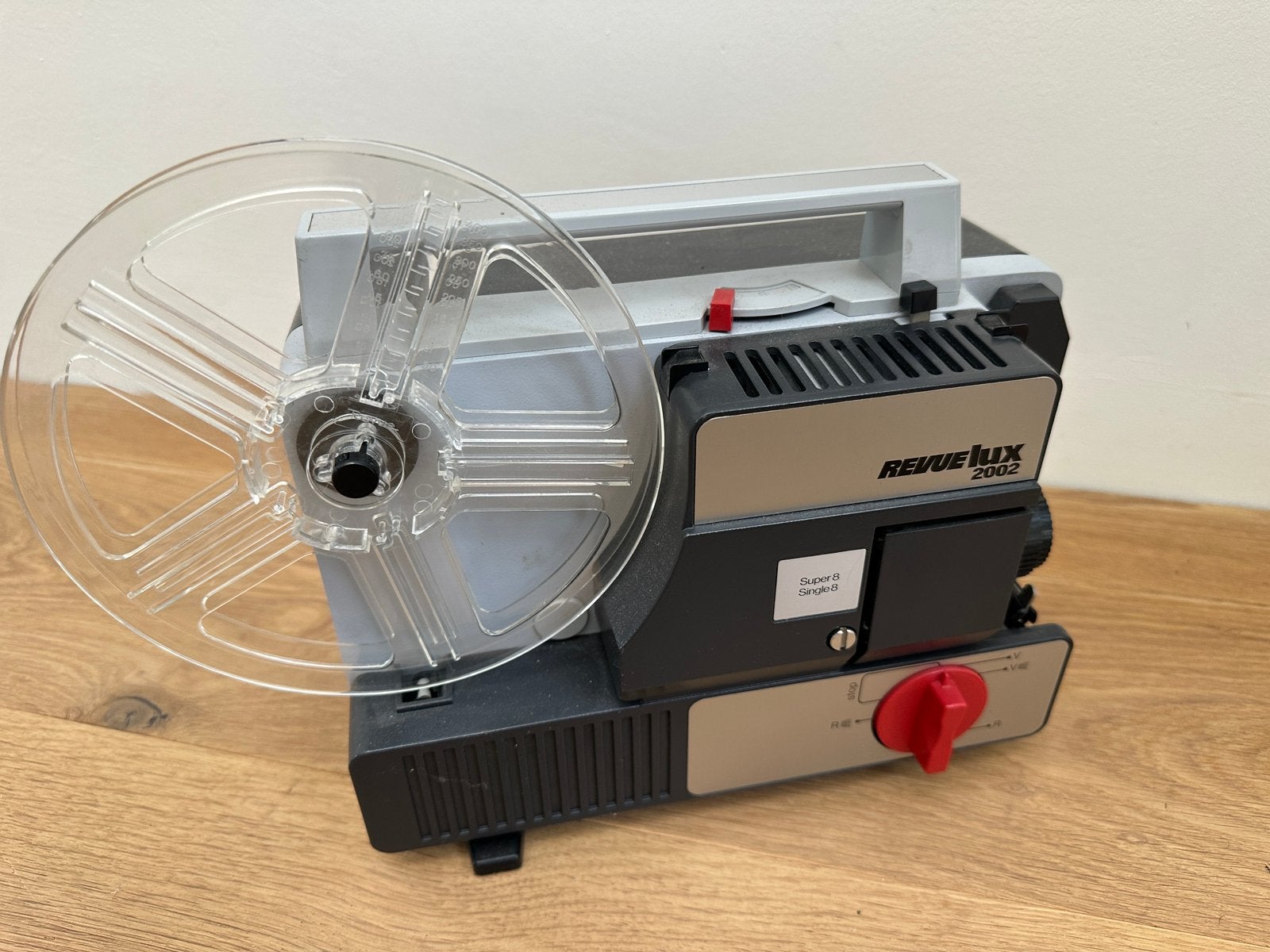Super8 projector Revuelux 2002, Ophalen of Verzenden, 1960 tot 1980, Projector