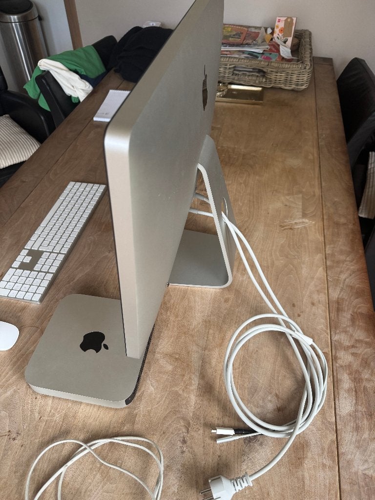 Apple Mac Mini 7.1 (2014) + Thunderbolt 27" + keyboard+muis, Ophalen, 2 tot 3 Ghz, Apple, 512 GB