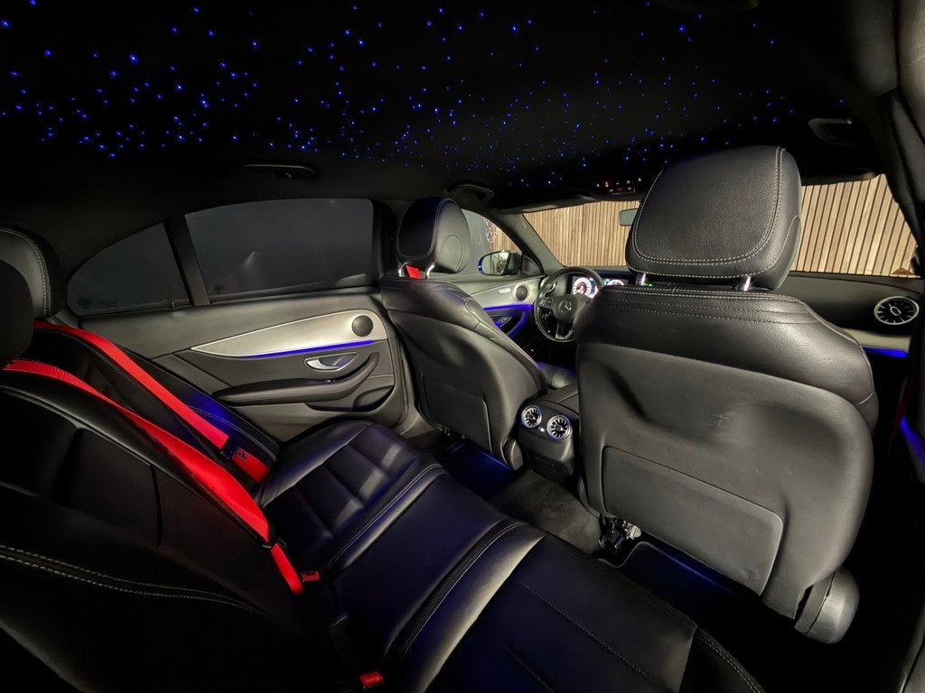 Mercedes-Benz E-klasse 220 d NAP/STERRENHEMEL/CARPLAY/SFEERV, Achterwielaandrijving, Gebruikt, Bedrijf, Diesel