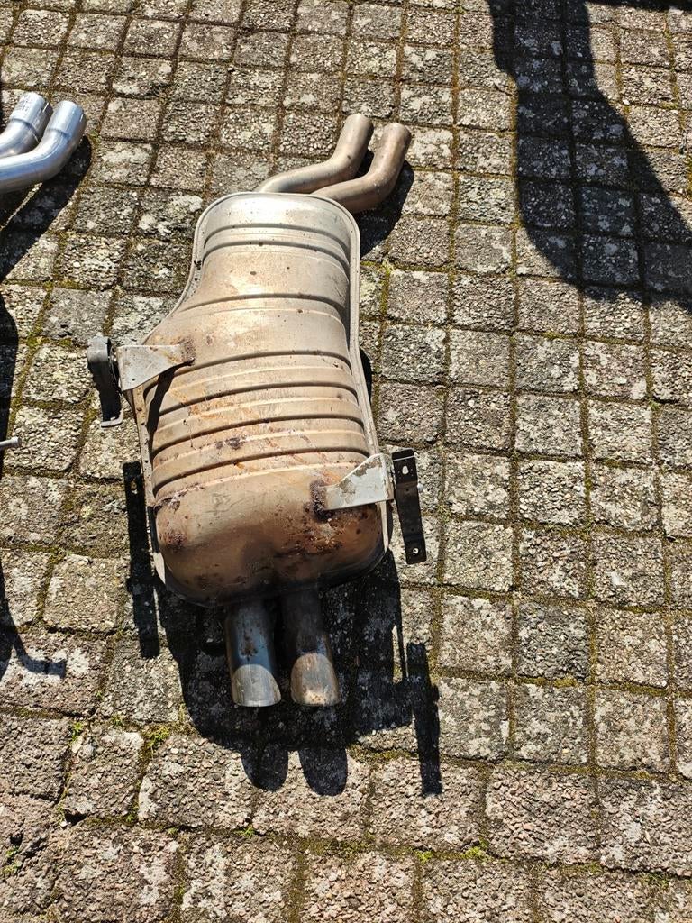 BMW E46 Uitlaat Demper Origineel Eberspacher 112169906, Auto-onderdelen, Uitlaatsystemen, Ophalen, Gebruikt, BMW