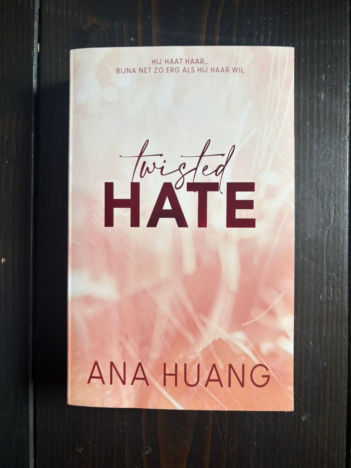 Ana Huang - Twisted hate, Boeken, Verzenden, Zo goed als nieuw, Ana Huang