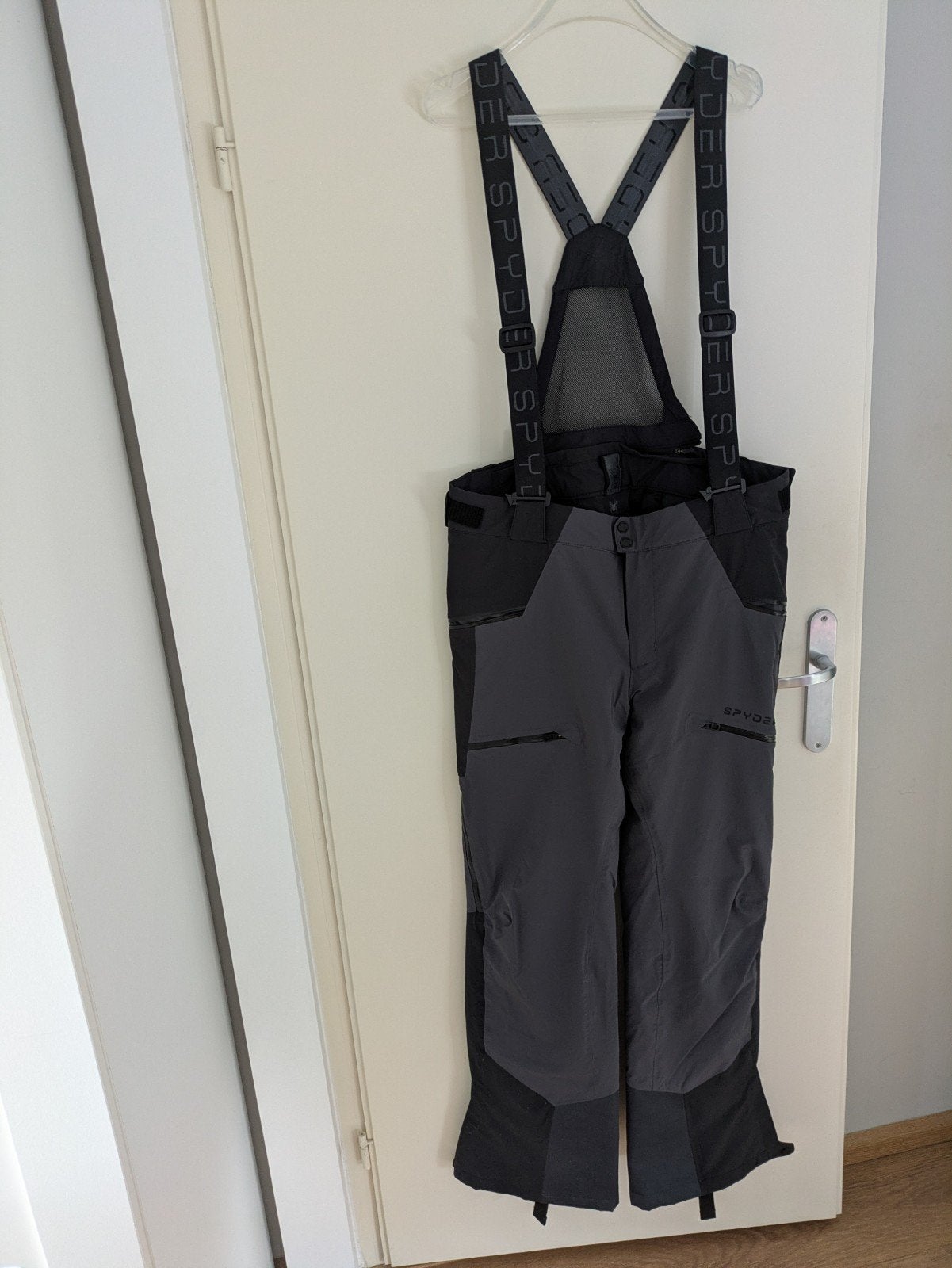 Spyder skibroek heren XL grijs/zwart, z.g.st., Broek, Maat 56/58 (XL), Ophalen of Verzenden, Spyder