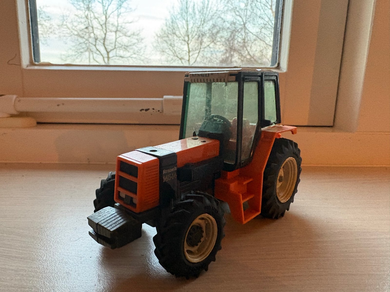 Britains Renault 145-14 Tractor - Gebruikt, Ophalen of Verzenden, Gebruikt, Tractor of Landbouw, Britains