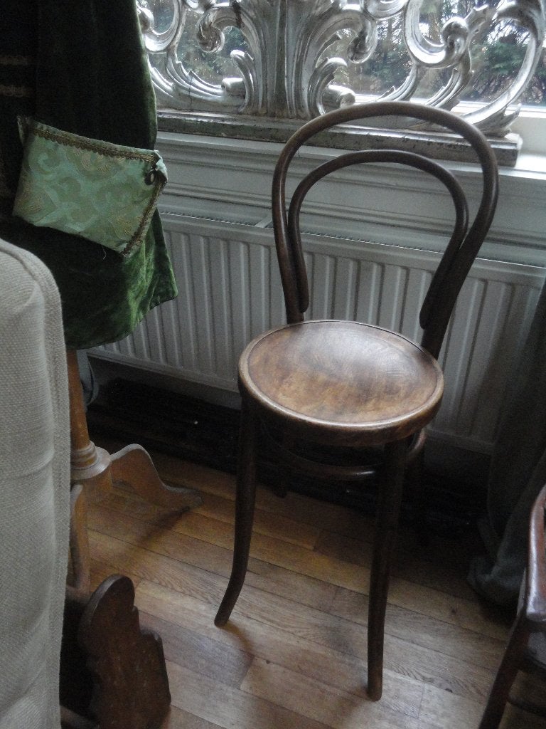 antieke HOUTEN KOFFIEHUIS kind STOEL, bendwood, Ophalen