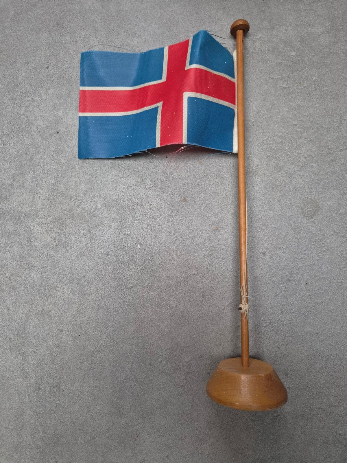 Conferentie tafel vlag Ijsland Hoogte 31cm, Verzenden