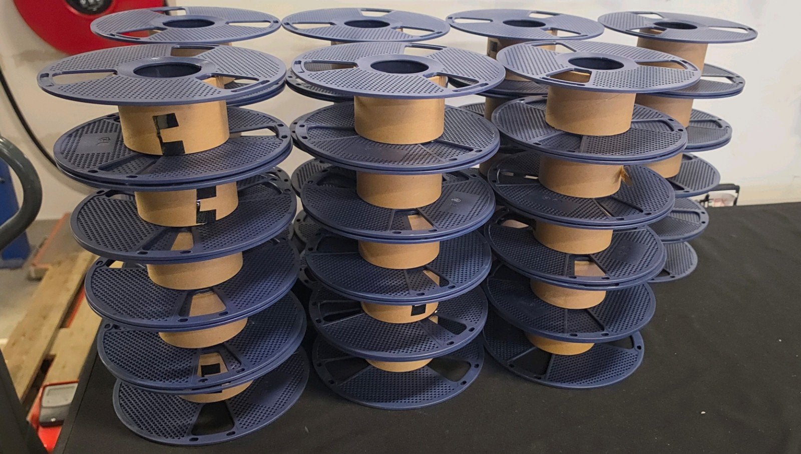 Lege Sunlu filament spoelen, 35 rollen beschikbaar, Computers en Software, Ophalen of Verzenden, Zo goed als nieuw, Filament, Sunlu