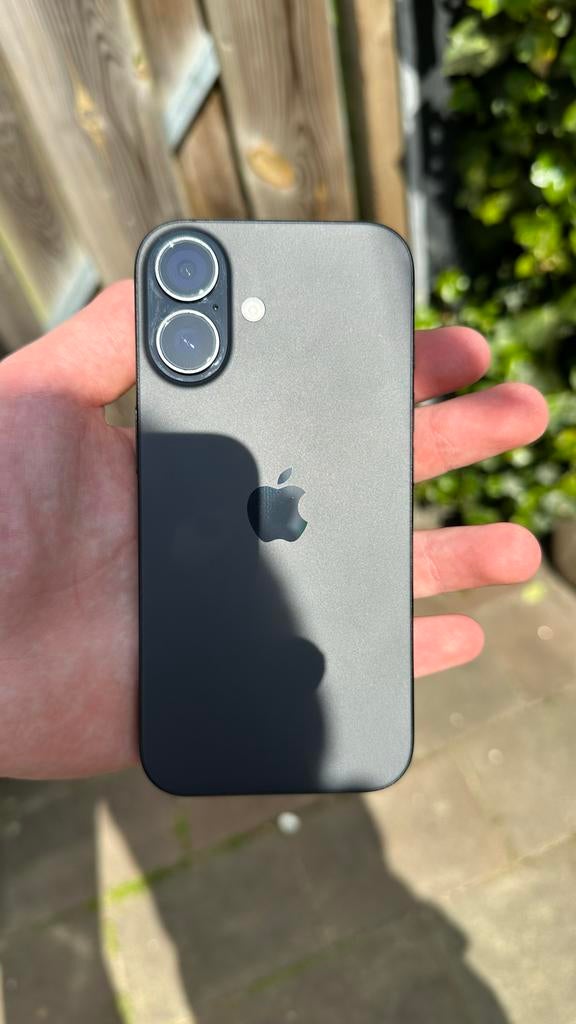 iPhone 16 - Zo goed als nieuw, 98% batterij, Telecommunicatie, Mobiele telefoons | Apple iPhone, 128 GB, Zwart, IPhone 16, Ophalen of Verzenden
