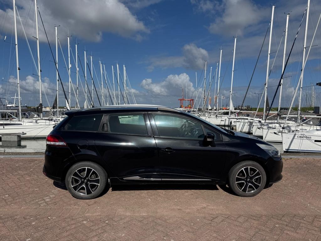 Renault Clio Estate 0.9 TCe Dynamique, Voorwielaandrijving, Zwart, Origineel Nederlands, Handgeschakeld