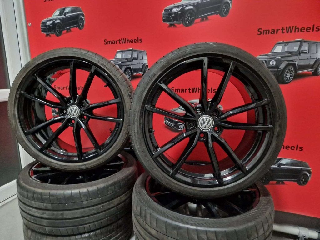 19 inch ORIGINEEL VOLKSWAGEN R-LINE PRETORIA GTI CADDY VELGE, Banden en Velgen, Niet ingevuld, Ophalen of Verzenden, 235 mm