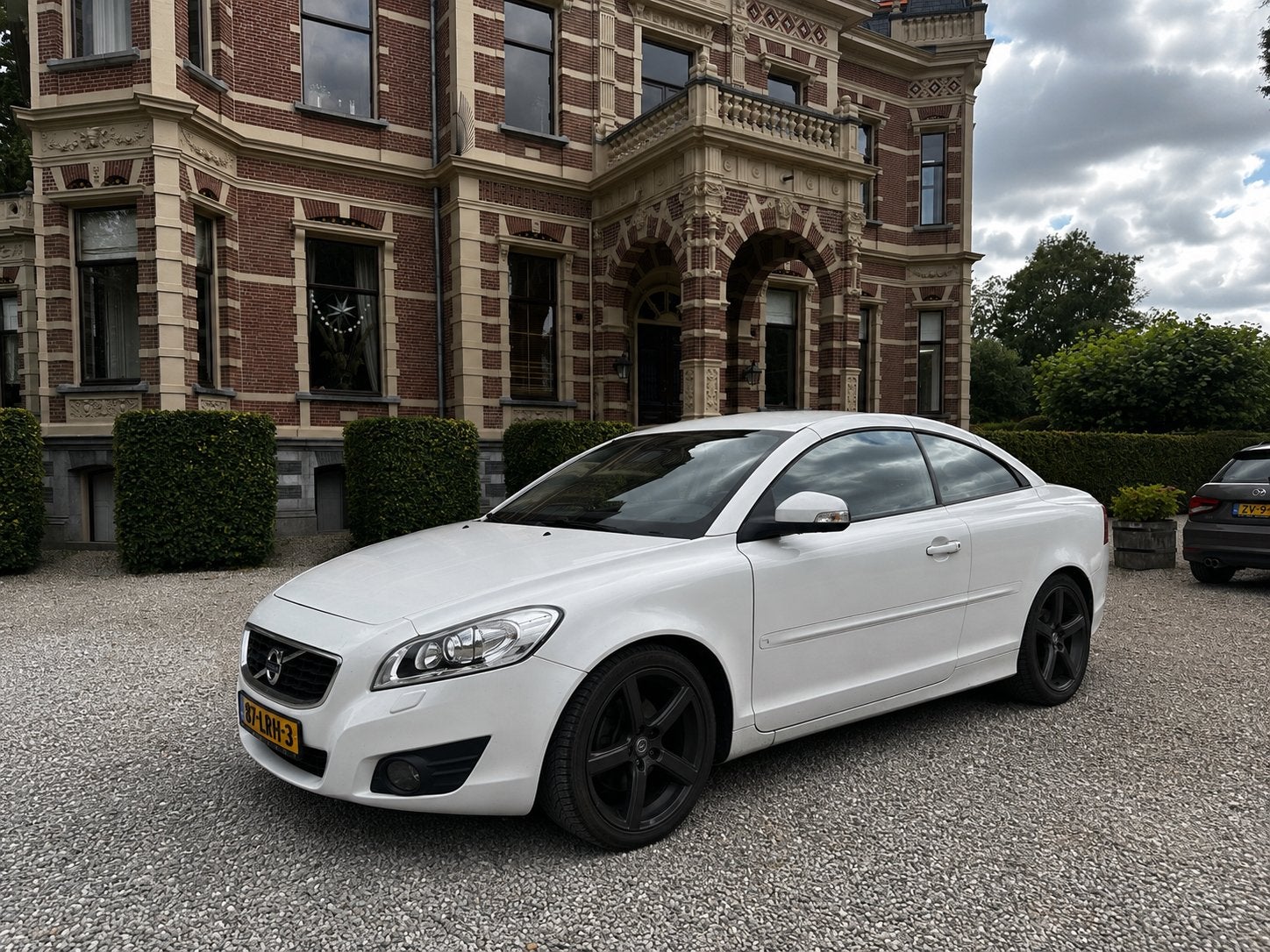 VOLVO C70 2.0D | FIRST ED. | 137K km | LEER | ZEER MOOI, 4 cilinders, Cabriolet, 4 stoelen, Wit