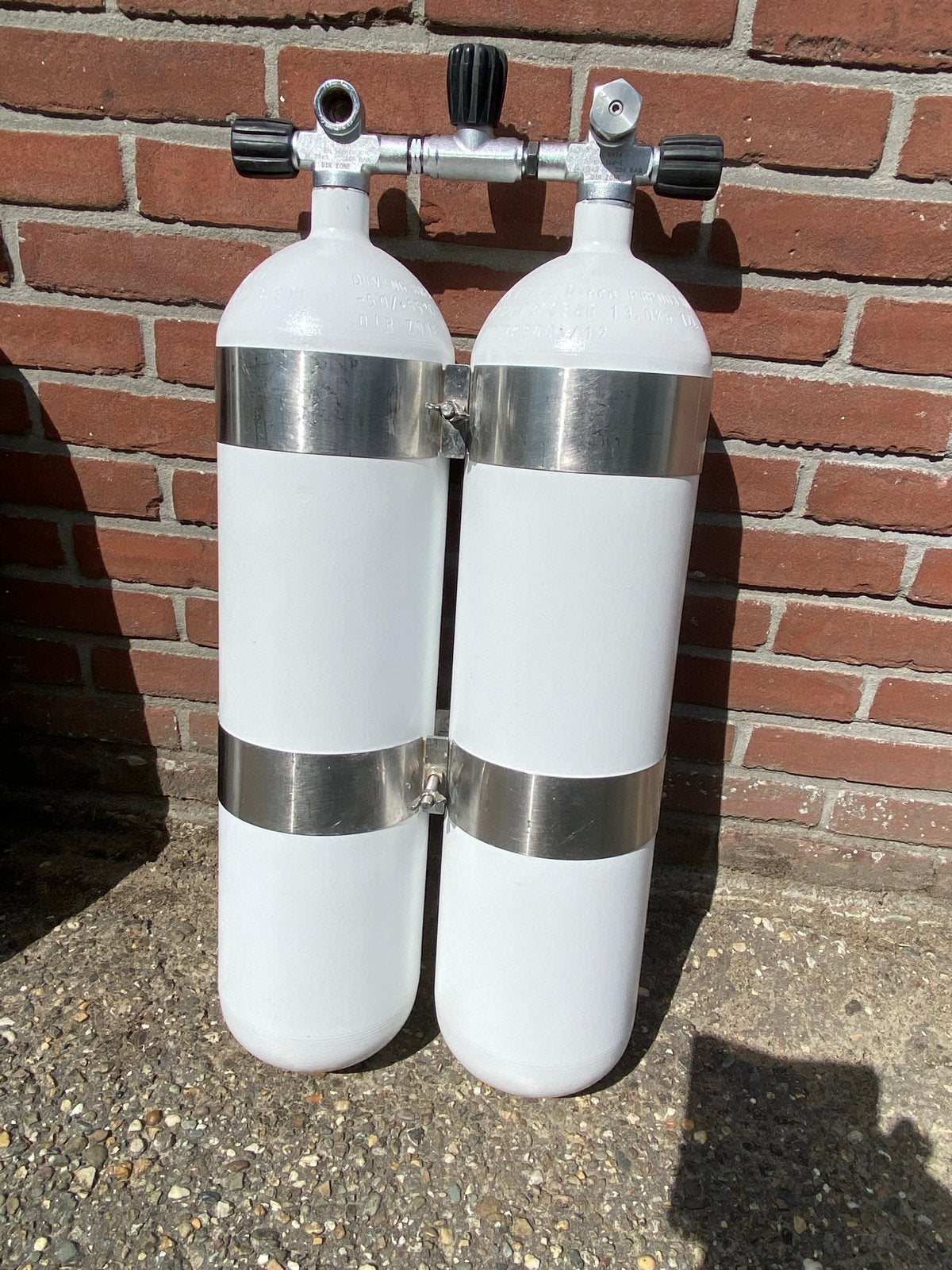 Duikflessen dubbelset 2x12 Dirzone gekeurd tot okt 2029, Ophalen, Gebruikt, Duikfles