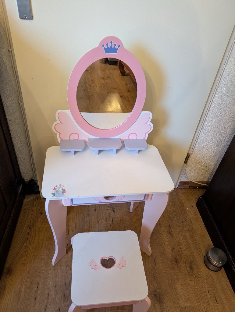 houten kinder kaptafel met kruk, Ophalen, Gebruikt, Tafel(s) en Stoel(en)