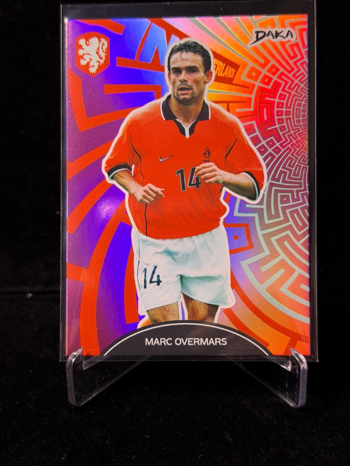 Marc Overmars Daka Top Audience Pink Parallel 08/99, Verzamelen, Sportartikelen en Voetbal, Verzenden, Nieuw, Overige binnenlandse clubs