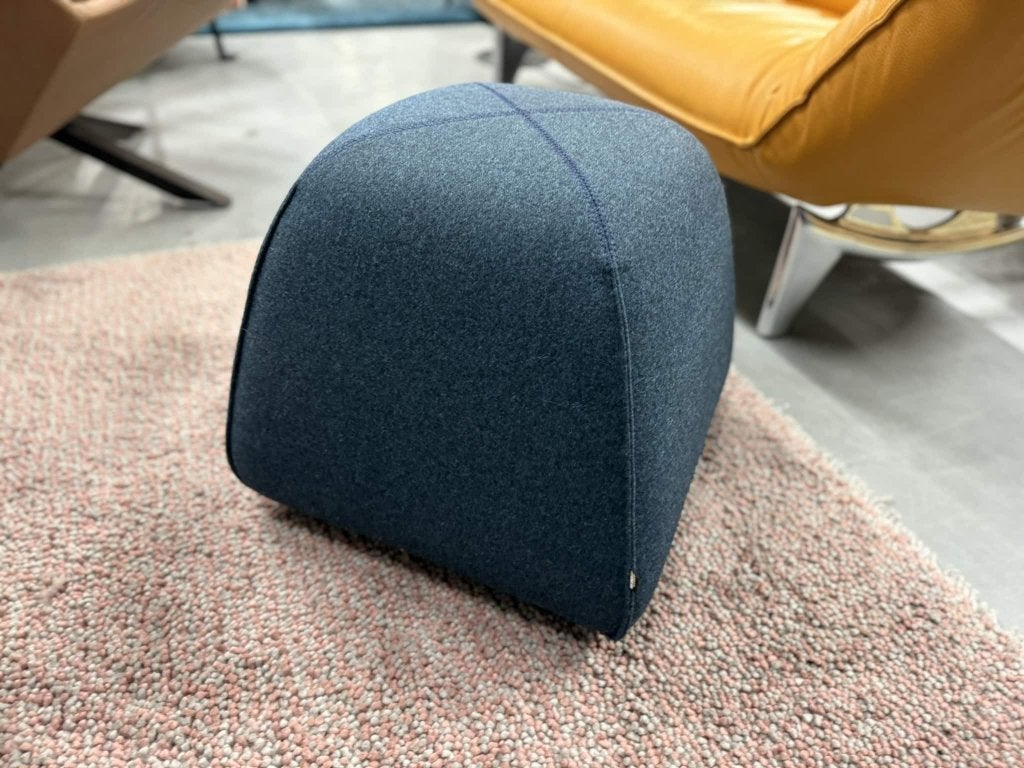 2 Nieuw Design on Stock BimBom Kruk blauw stof Bim Bom